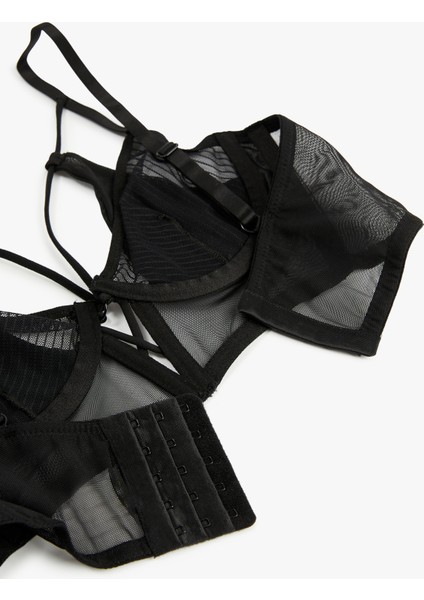 Rahat Kalıp Tül Detaylı Dolgusuz Balenli Sütyen modelleri