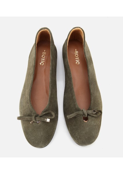 01AYH315440A880 KADIN Süet Deri Haki Fiyonk Detaylı Babet