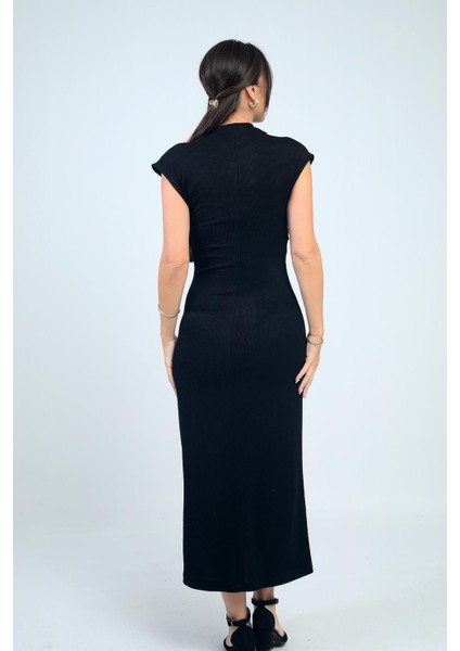 Kadın Degaje Yakalı Toka Detaylı Likralı Uzun Elbise fırsatları