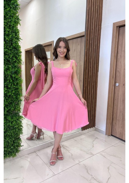 Kadın Omuzu Bağcıklı Astarlı Kısa Elbise