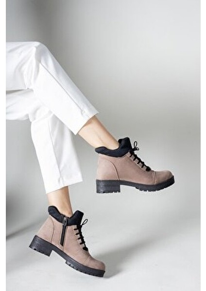 Kum Süet Kadın Bot 0012720