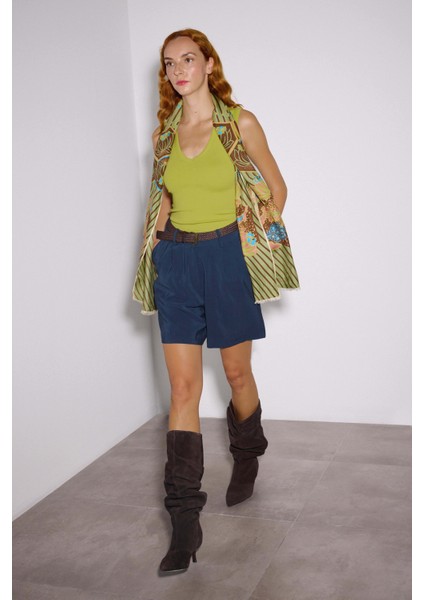 Kemerli Modal Şehir Boy Şort fırsatları