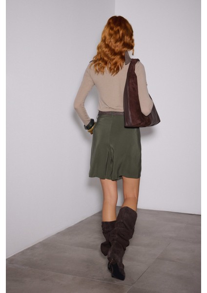 Kemerli Modal Şehir Boy Şort indirimleri