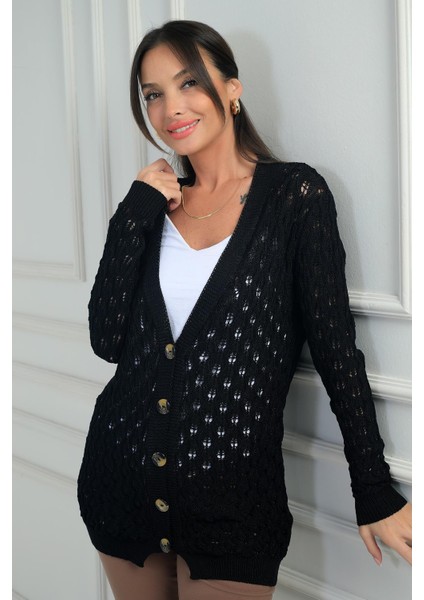 Kadın V Yaka Önü Düğmeli Rahat Kalıp Merserize Hırka