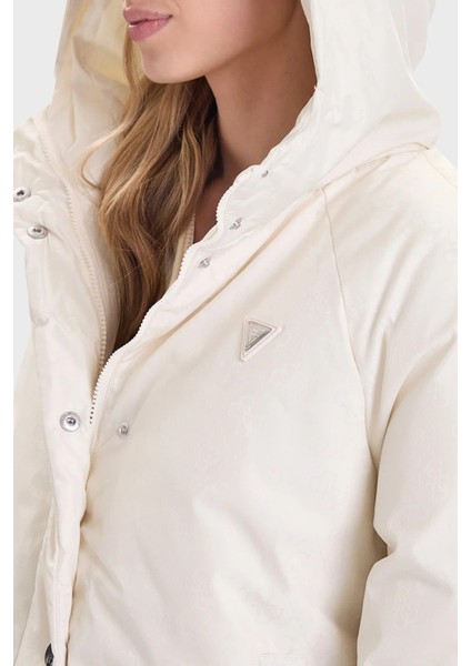 4g Boxy Tamamı Logolu Relaxed Fit Kapüşonlu Şişme Mont V5BL07WGLW2 Bayan Mont V5BL07 Wglw2 F0YN fırsatları