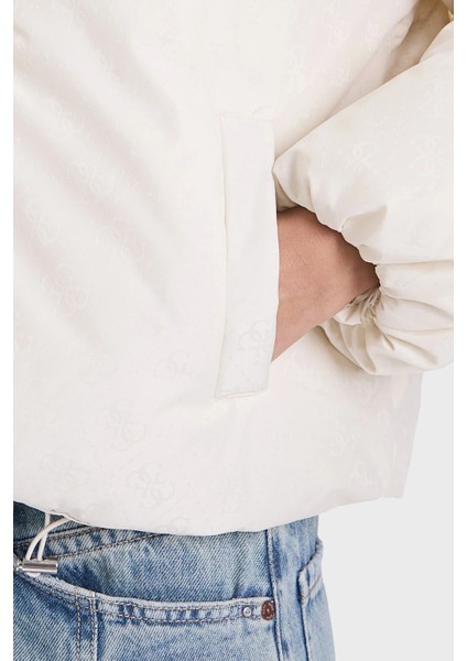 4g Boxy Tamamı Logolu Relaxed Fit Kapüşonlu Şişme Mont V5BL07WGLW2 Bayan Mont V5BL07 Wglw2 F0YN indirimleri