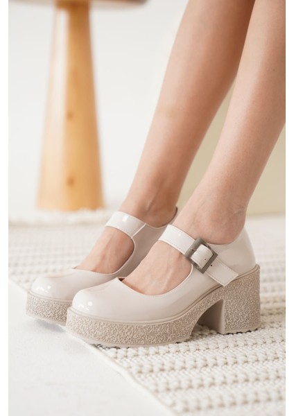 Helen Kadın Bej Rugan Günlük Ayakkabı fiyatları