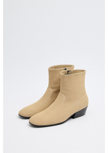 Bot 2512 - Dikiş Detaylı Bej Süet Kadın Bot