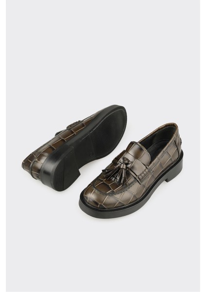 Yeşil Deri Kadın Günlük Ayakkabı modelleri