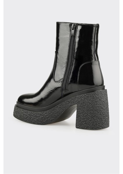 Siyah Deri Kadın Günlük Bot modelleri