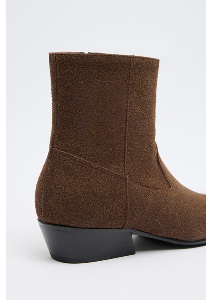 Bot 2512 - Dikiş Detaylı Acı Kahve Süet Kadın Bot