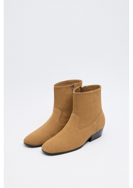 Bot 2512 - Dikiş Detaylı Taba Süet Kadın Bot