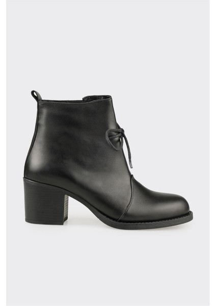 Siyah Deri Kadın Günlük Bot
