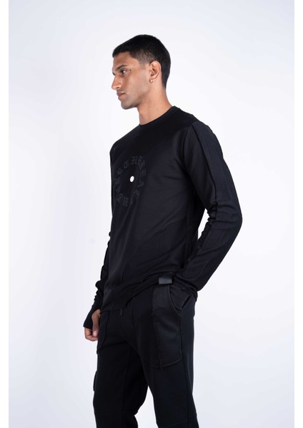 Erkek Regular Fit Uzun Kollu Baskılı Siyah Sweat fiyatları