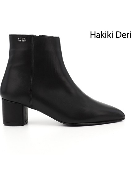 Kadın Siyah Fermuarlı Sivri Burun Hakiki Deri Bot