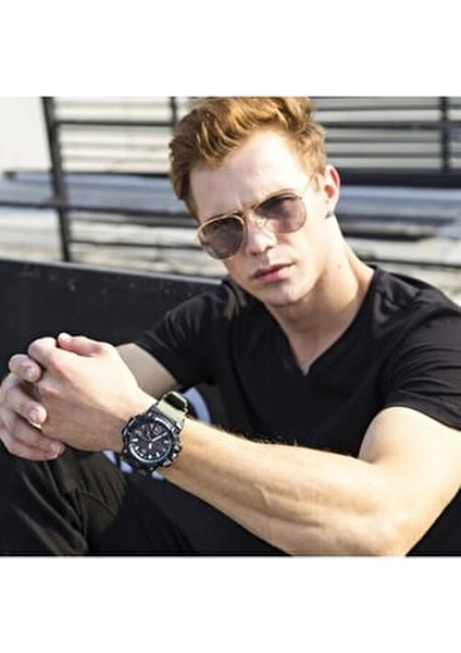 1545 Erkek Kol Saati Analog Dijital Fonksiyonlu Kauçuk Kordon 5 ATM Suya Dayanıklı modelleri