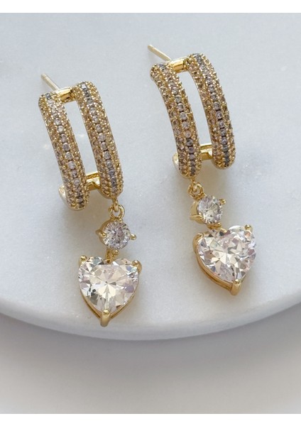 Özel Seri 2li Görünüm Taşlı Kalp Küpe