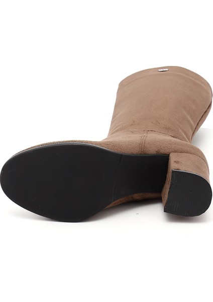 Kadın Kahve Yuvarlak Burun Fermuarlı Kalın Topuklu Çizme fırsatları