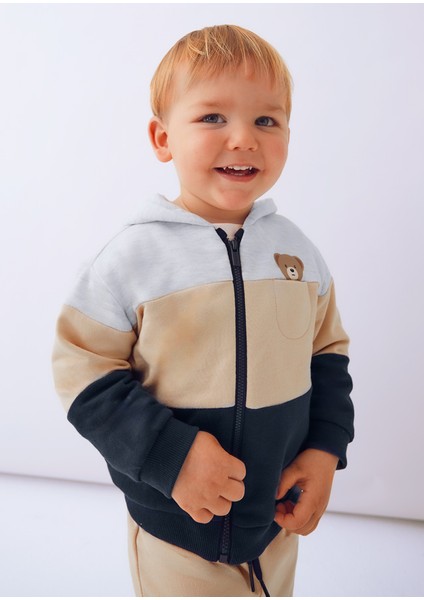 1-4 Yaş Erkek Bebek 3 Parçalı Eşofman Takımı | Kapüşonlu Fermuarlı Hırka + 2 Alt | Bej ve Lacivert Ayıcık Detaylı modelleri