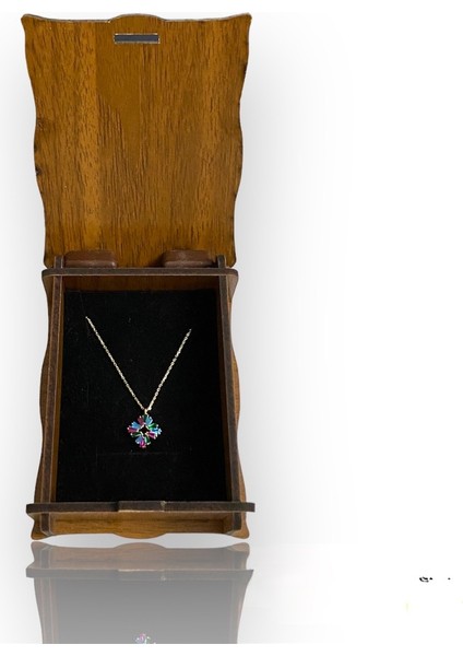 Renkli Baget Taşlı Altın Kolye modelleri