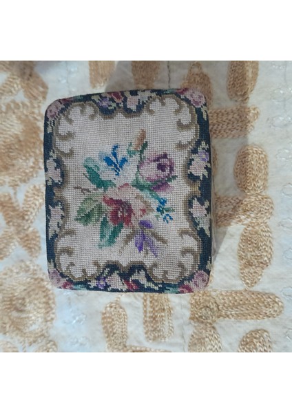 Antika Goblen Işli Kutu indirimleri