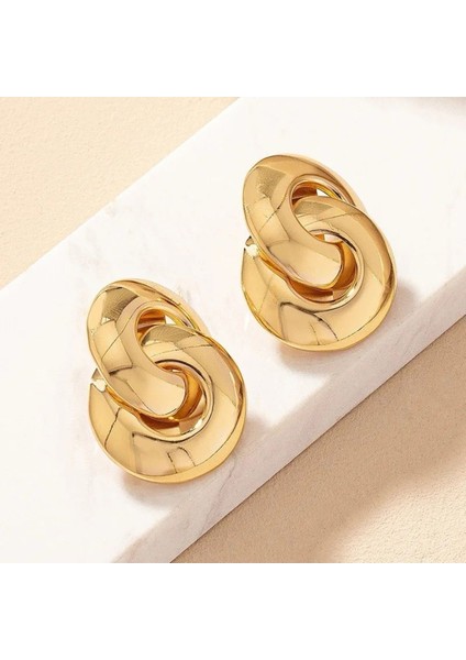 Çelik Içiçe Düğme Küpe