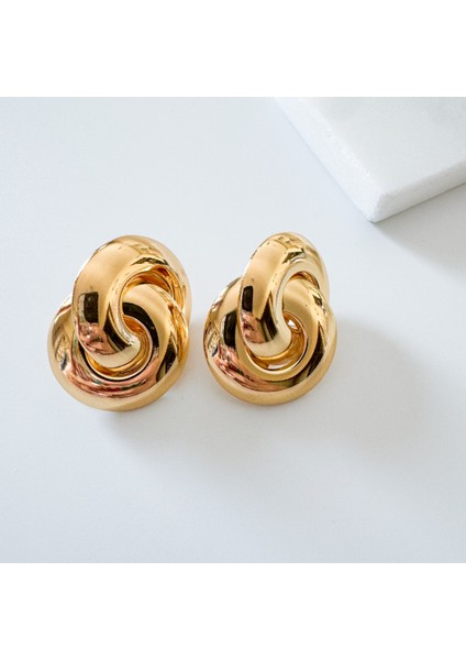 Çelik Içiçe Düğme Küpe fırsatları