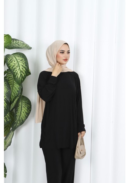 Cepli Sandy Pantolonlu Takım fırsatları