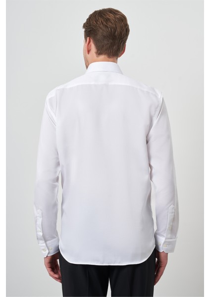 Erkek Beyaz Pamuk Trend Slim Fit Dar Kesim Non Iron Gömlek fırsatları