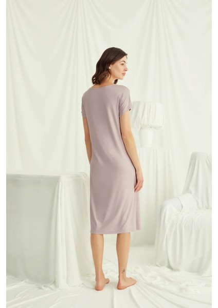 Monamise Yakası Dantelli Kısa Kollu Gecelik fırsatları