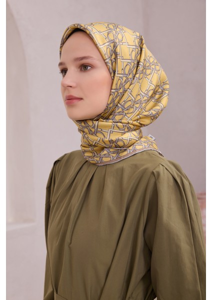 Geometrik Desen Ipek Twill Eşarp 4214D01 02 modelleri