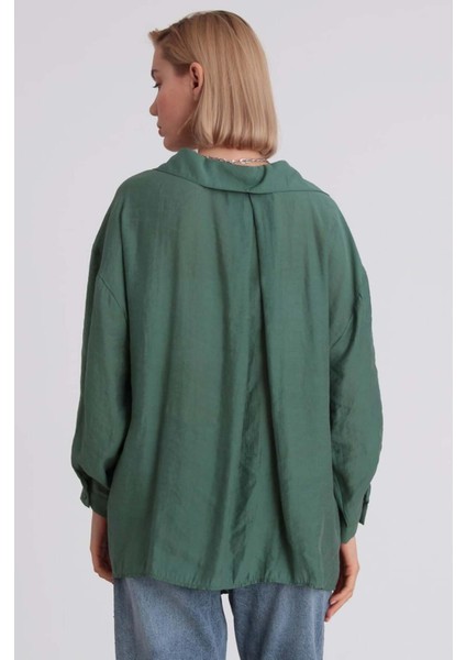 Kadın Zümrüt Oversize Gömlek | Düşük Omuzlu Cep Detaylı | Rahat Kalıp fiyatları