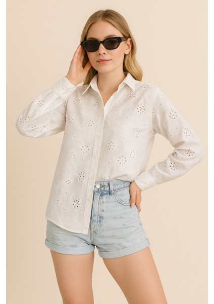 Kadın Beyaz Fisto Desenli Pamuk Gömlek | Günlük ve Ofis Kombini