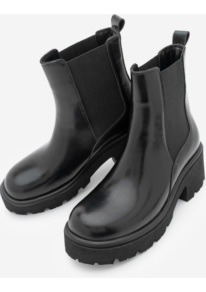 Kadın Kalın Tırtıklı Taban Elastik Yan Bantlı Günlük Bot Zates Siyah