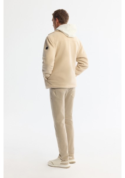 Erkek Bej Klasik Yaka Rüzgar Geçirmez Termometreli Peluş Comfort Fit Mont A42Y6085