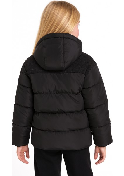 Kız Çocuk Siyah Kapüşonlu Fermuarlı Şişme Mont AK4251 modelleri