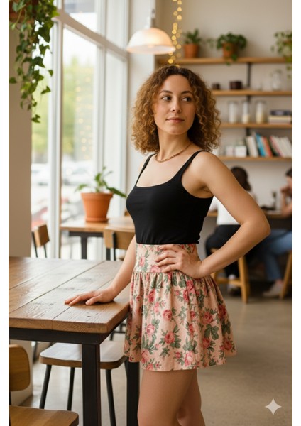 Pembe Çiçek Desenli Bel Lastikli Kısa Balon Etek modelleri