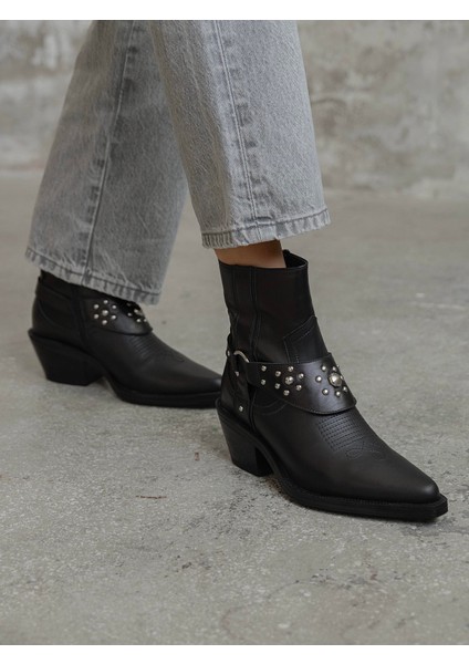 Lamar Siyah Troklu Hakiki Deri Kadın Bot
