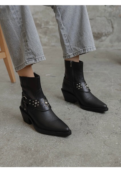Lamar Siyah Troklu Hakiki Deri Kadın Bot modelleri