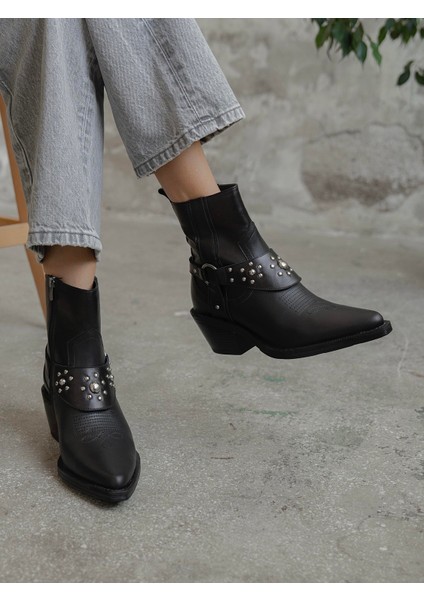 Lamar Siyah Troklu Hakiki Deri Kadın Bot fırsatları