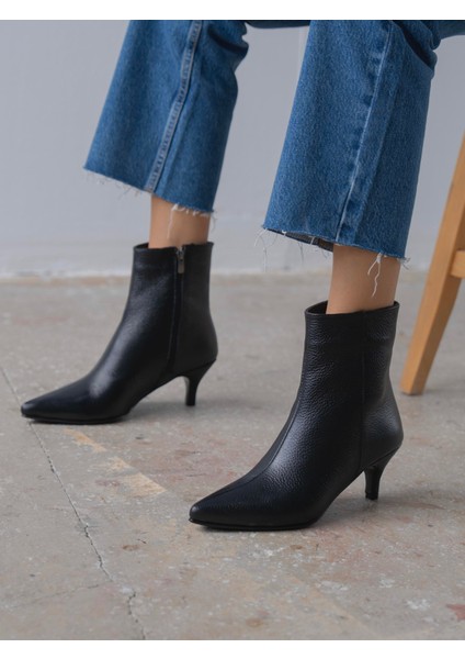 Lydia Siyah Hakiki Deri Kadın Bot fırsatları