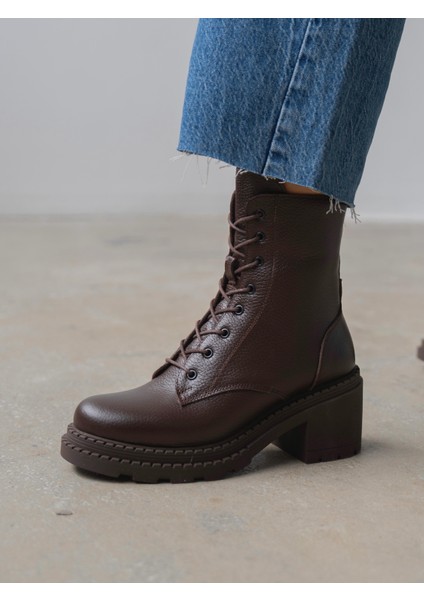 Nokka Kahve Hakiki Deri Kadın Bot modelleri