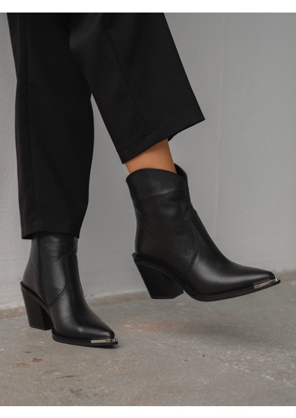April Siyah Hakiki Deri Kadın Bot fiyatları