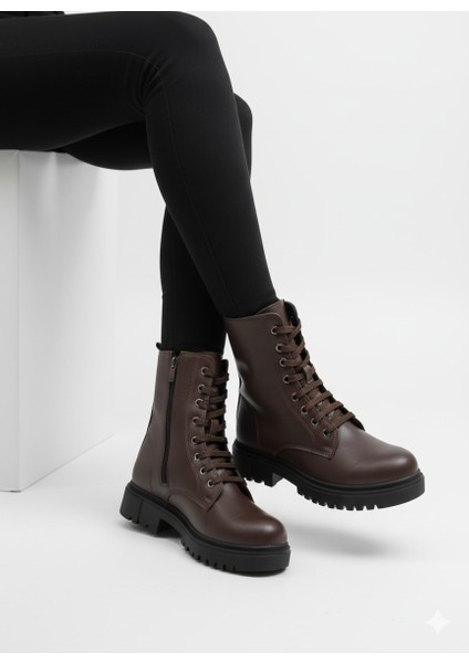 Kadın Bağcıklı Fermuarlı Düz Desen Kaymaz Taban Postal