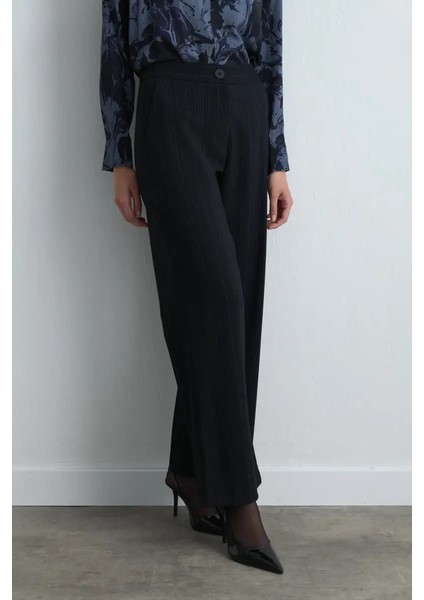 Anka Koleksiyonu Yünlü Silik Çizgi Pantolon - Lacivert fiyatları