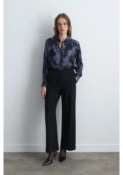 Anka Koleksiyonu Yünlü Silik Çizgi Pantolon - Lacivert indirimleri