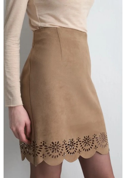 Motifli Süet Etek - Camel modelleri