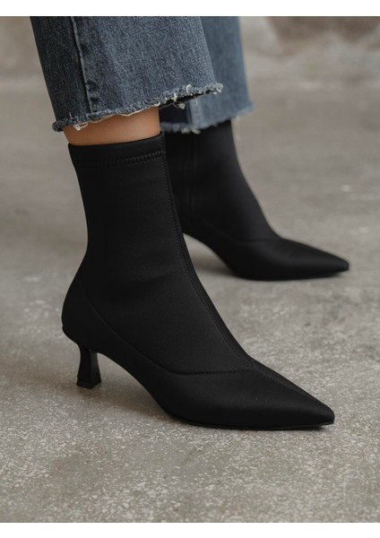 Bobby Streç Siyah Scuba Bot