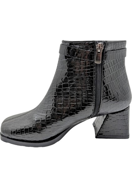 Xhaos-1 | Kemer Detaylı Topuklu Bot - Siyah-Rugan - 39 indirimleri