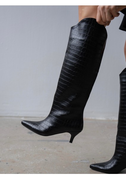 Zuris Siyah Kroko Çizme fırsatları